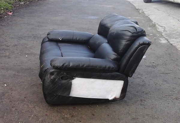 The sofa dumped by Stephen Mitchell